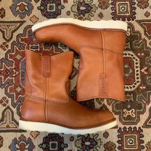 Red Wing PECOS boots